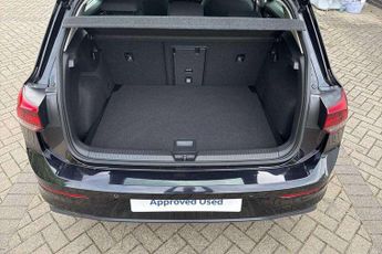 Volkswagen Golf 1.5 eTSI 150 Life 5dr DSG