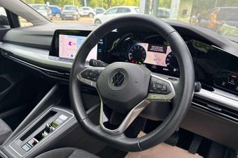 Volkswagen Golf 1.5 eTSI 150 Life 5dr DSG