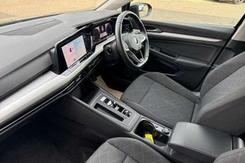Volkswagen Golf 1.5 eTSI 150 Life 5dr DSG