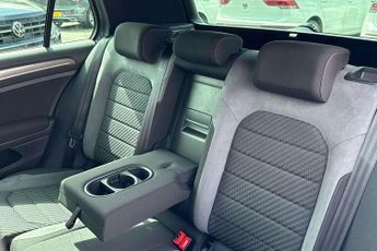 Volkswagen Golf 1.5 TSI EVO 150 R-Line 5dr DSG