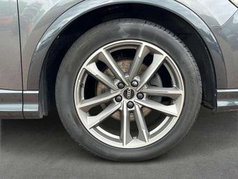 Audi Q3 35 TDI Quattro Black Edition 5dr S Tronic