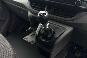 Volkswagen Transporter 2.0 TDI 150 Commerce Plus Van