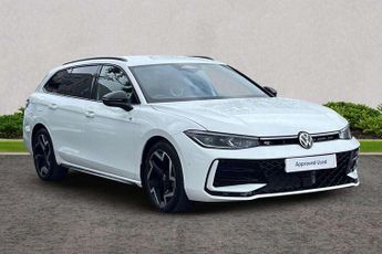 Volkswagen Passat 1.5 eTSI R-Line 5dr DSG