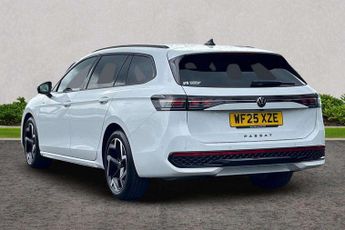 Volkswagen Passat Estate 1.5 eTSI R-Line 5dr DSG