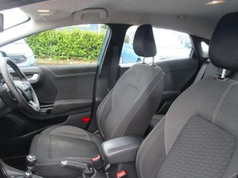 Ford Puma 1.0 EcoBoost Hybrid mHEV Titanium 5dr