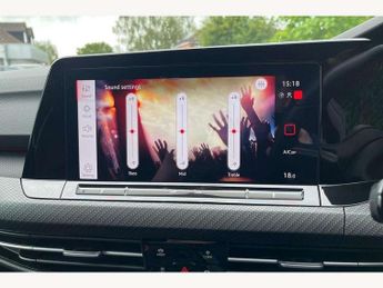 Volkswagen Golf 1.5 eTSI 150 R-Line 5dr DSG