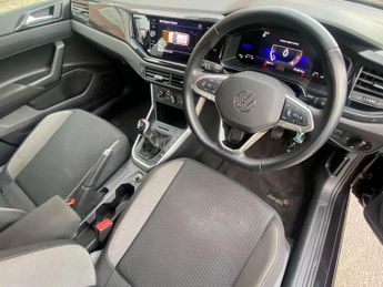 Volkswagen Polo 1.0 TSI Life 5dr