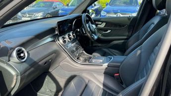 Mercedes-Benz GLC GLC 300d 4Matic AMG Line Premium Pls 5dr 9G-Tronic