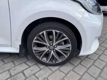 Toyota Yaris 1.5 Hybrid Excel 5dr CVT
