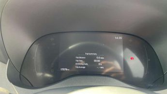Toyota Yaris 1.5 Hybrid Design 5dr CVT