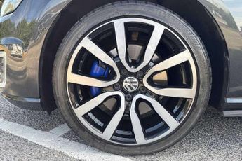 Volkswagen Golf GTE 1.4 TSI GTE 5dr DSG