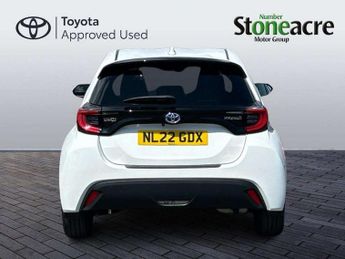 Toyota Yaris 1.5 Hybrid Design 5dr CVT