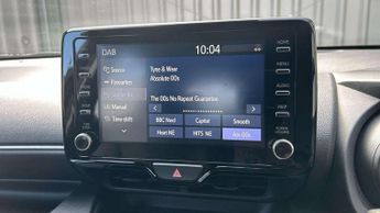 Toyota Yaris 1.5 Hybrid Design 5dr CVT