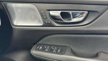 Volvo V60 2.0 D4 [190] R DESIGN Pro 5dr Auto
