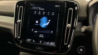 Volvo XC40 1.5 T3 [163] R DESIGN 5dr Geartronic
