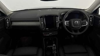 Volvo XC40 2.0 B3P Plus Dark 5dr Auto