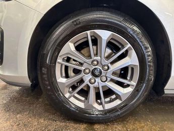 Ford Focus 1.0 EcoBoost Hybrid mHEV Titanium 5dr Auto