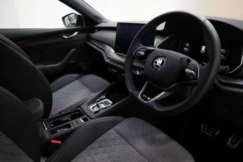 Skoda Octavia Estate 1.5 TSI 150 e-TEC Sportline 5dr DSG