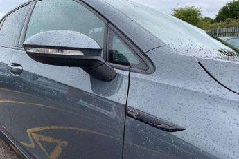 Volkswagen Golf 1.5 eTSI 150 R-Line 5dr DSG