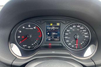 Audi Q2 30 TFSI Technik 5dr