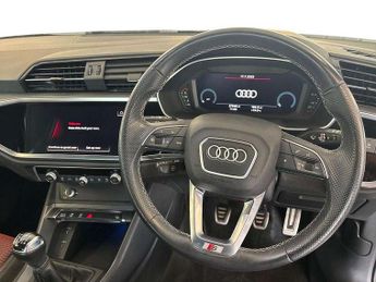 Audi Q3 35 TFSI S Line 5dr