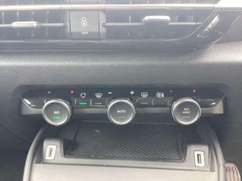 Citroen C4 1.2 PureTech [130] Shine 5dr