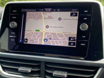 Volkswagen T-Roc 1.5 TSI Style 5dr