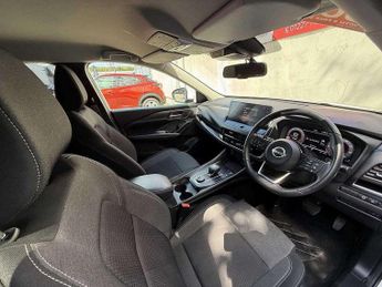 Nissan Qashqai 1.3 DiG-T MH 158 N-Connecta 5dr 4WD Xtronic