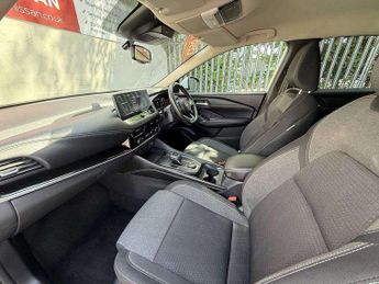 Nissan Qashqai 1.3 DiG-T MH 158 N-Connecta 5dr 4WD Xtronic