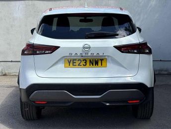 Nissan Qashqai 1.3 DiG-T MH 158 N-Connecta 5dr 4WD Xtronic