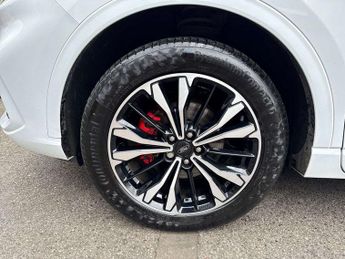Ford Kuga 2.5 PHEV ST-Line X Edition 5dr CVT