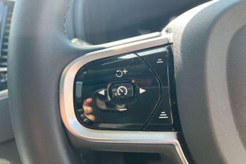 Volvo XC90 2.0 B5P [250] Ultra Dark 5dr AWD Geartronic