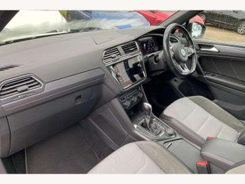 Volkswagen Tiguan 2.0 TDi 150 4Motion R-Line 5dr DSG