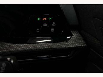 Volkswagen Golf 1.5 eTSI 150 R-Line 5dr DSG