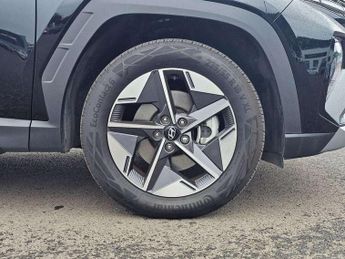 Hyundai Tucson 1.6T Plug-in Hybrid Premium 5dr 4WD Auto