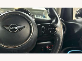 MINI Hatchback 5dr 1.5 Cooper Classic 5dr Auto