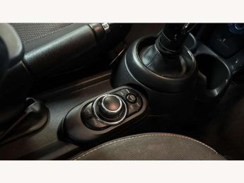 MINI Hatchback 5dr 1.5 Cooper Classic 5dr Auto