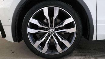 Volkswagen Tiguan 2.0 TDi 150 4Motion R-Line Tech 5dr