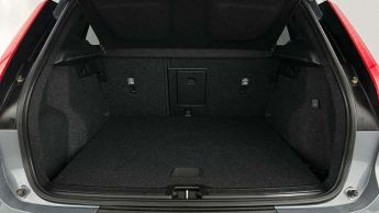 Volvo XC40 1.5 T3 [163] R DESIGN 5dr Geartronic