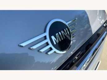 MINI Hatchback 1.5 Cooper Classic 3dr Auto
