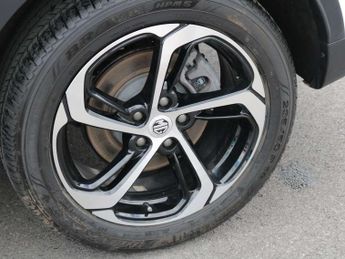 MG HS 1.5 T-GDI SE 5dr DCT