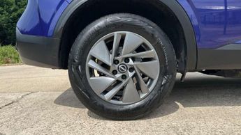 Nissan Qashqai 1.3 DiG-T MH 158 Acenta Premium 5dr Xtronic