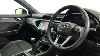 Audi Q3 35 TFSI S Line 5dr