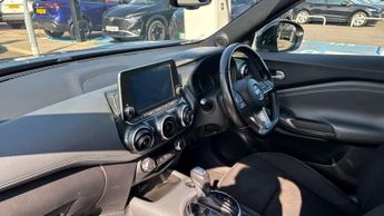 Nissan Juke 1.0 DiG-T N-Connecta 5dr DCT