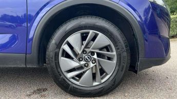 Nissan Qashqai 1.3 DiG-T MH 158 Acenta Premium 5dr Xtronic