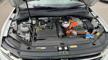 Volkswagen Tiguan 1.4 TSI eHybrid R-Line 5dr DSG