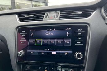 Skoda Octavia 1.4 TSI SE 5dr DSG