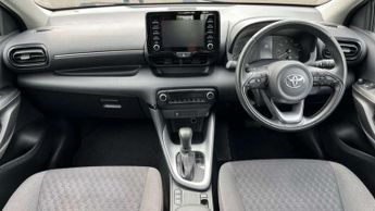 Toyota Yaris 1.5 Hybrid Icon 5dr CVT