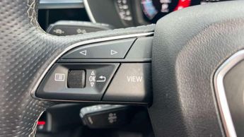 Audi Q3 35 TFSI S Line 5dr S Tronic