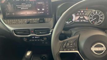 Nissan Juke 1.6 Hybrid Acenta Premium 5dr Auto